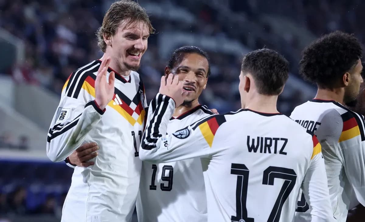 Germany Edges Closer to World Cup After Beating Luxembourg 2-0