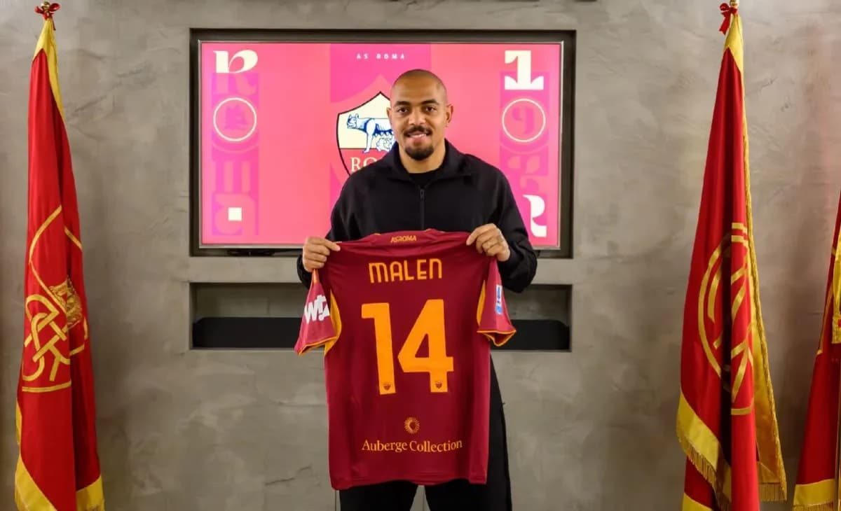 Roma Complete Signing of Forward Malen from Aston Villa