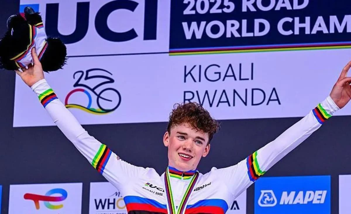 Britain’s Hudson Triumphs in Junior UCI Road Race