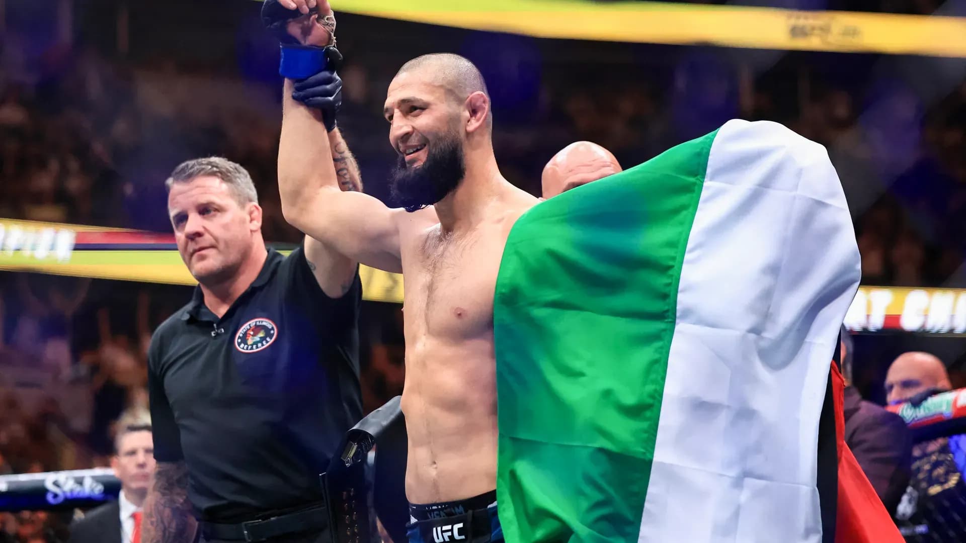 Chimaev Triumphs Over Du Plessis to Claim Middleweight Crown
