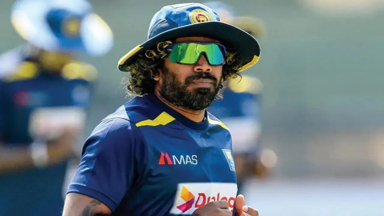 Malinga Steps In for Practice with Sri Lanka Team