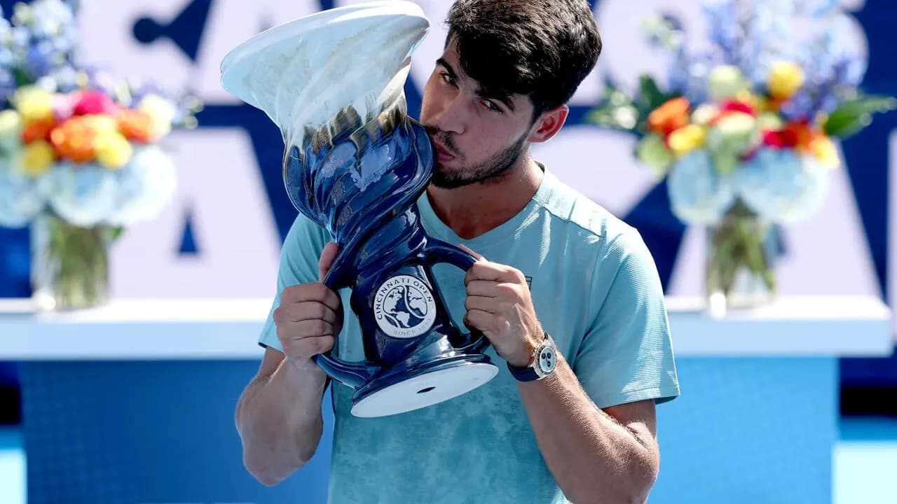 Alcaraz Lifts Cincinnati Trophy After Sinner’s Retirement