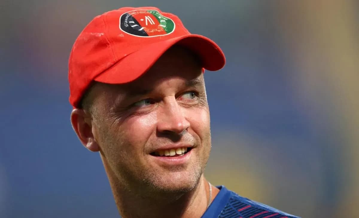 Jonathan Trott Leads Race for Sri Lanka Head Coach Position