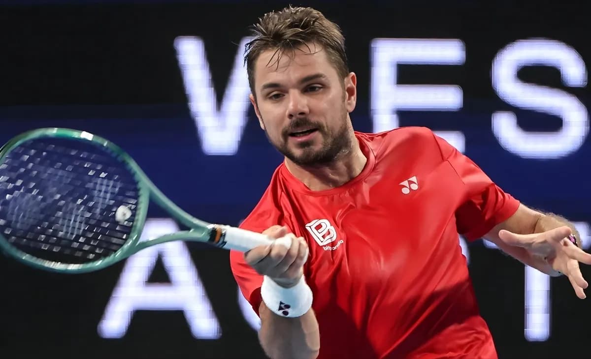 Wawrinka receives Australian Open wildcard for final season