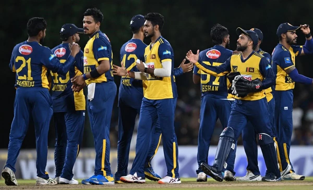 ශ්රී ලංකා පාකිස්තානයට එරෙහිව 14 රන් ජයග්රහණය සමඟ මාලාව සමාන කරයි