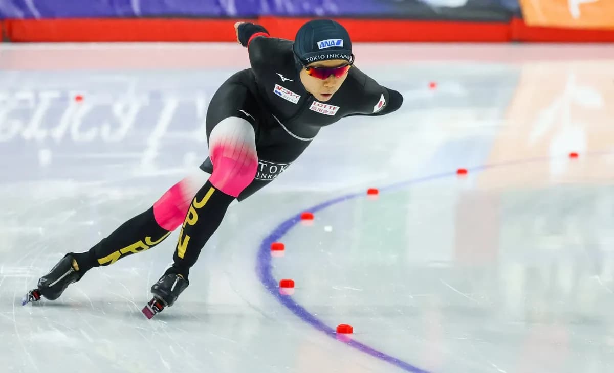 Japanese Speed Skater Stays with Winning Strategy