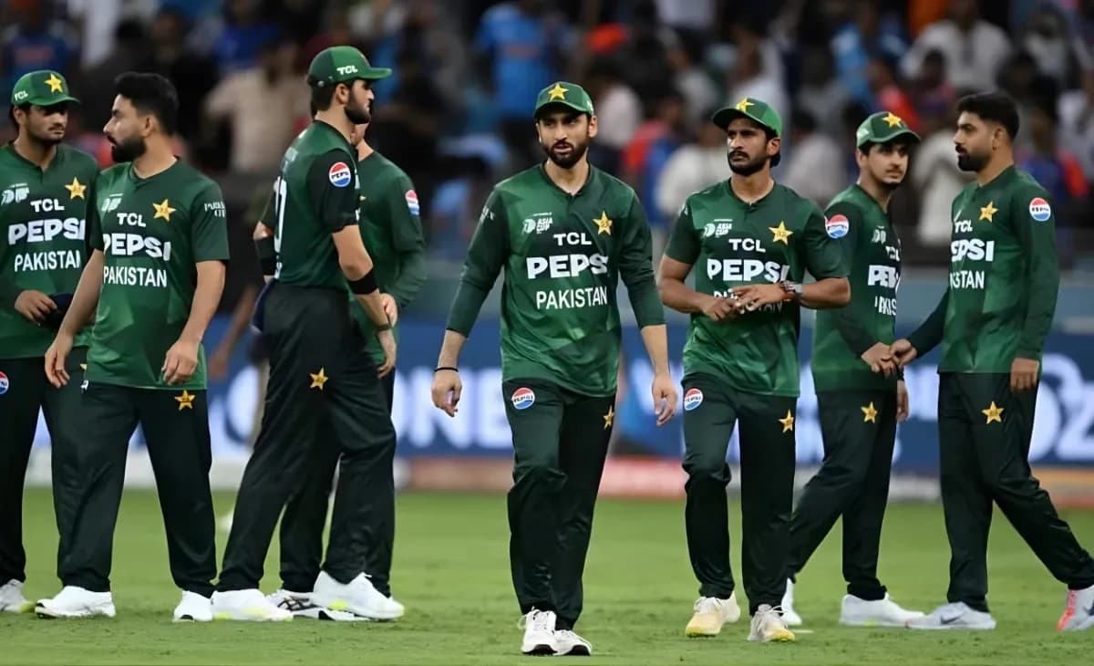 PCB Penalizes Pakistan Squad After T20 World Cup Exit