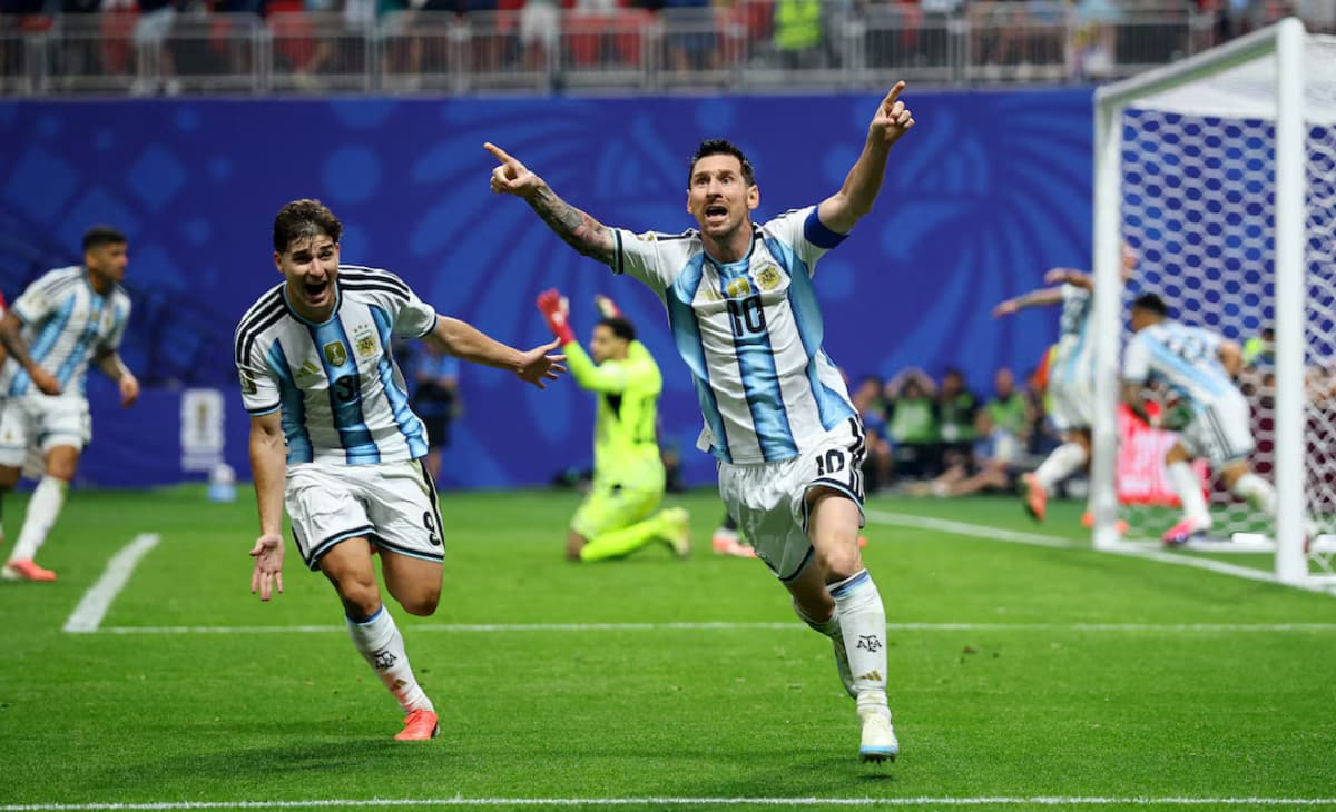 Argentina Complete Dramatic Comeback to Eliminate Egypt