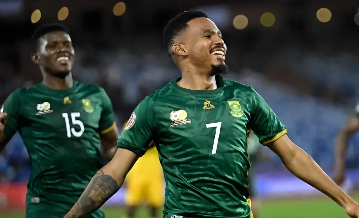 South Africa Secure Knockout Place After Tight Victory Against Zimbabwe