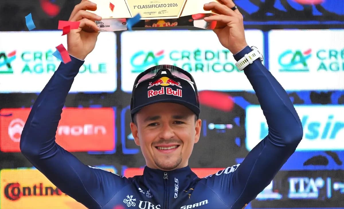 Pidcock Triumphs in Milano–Torino One-Day Cycling Race