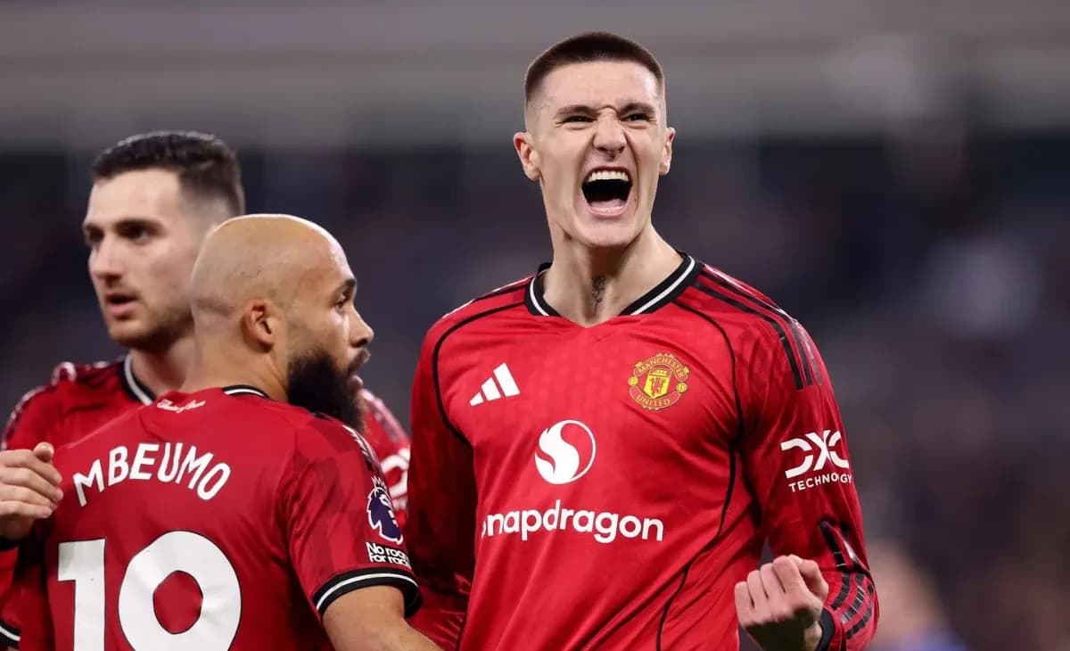 Man Utd Keep Champions League Hopes Alive After Win
