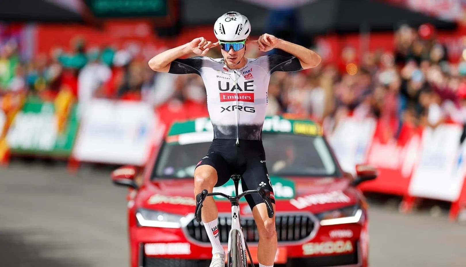 Ayuso Takes Brilliant Victory On Vuelta Stage 7 After Late Attack