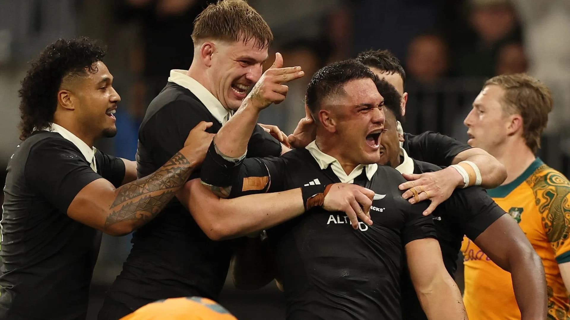 All Blacks Hold On to Beat Australia and Keep World Cup Hopes Alive