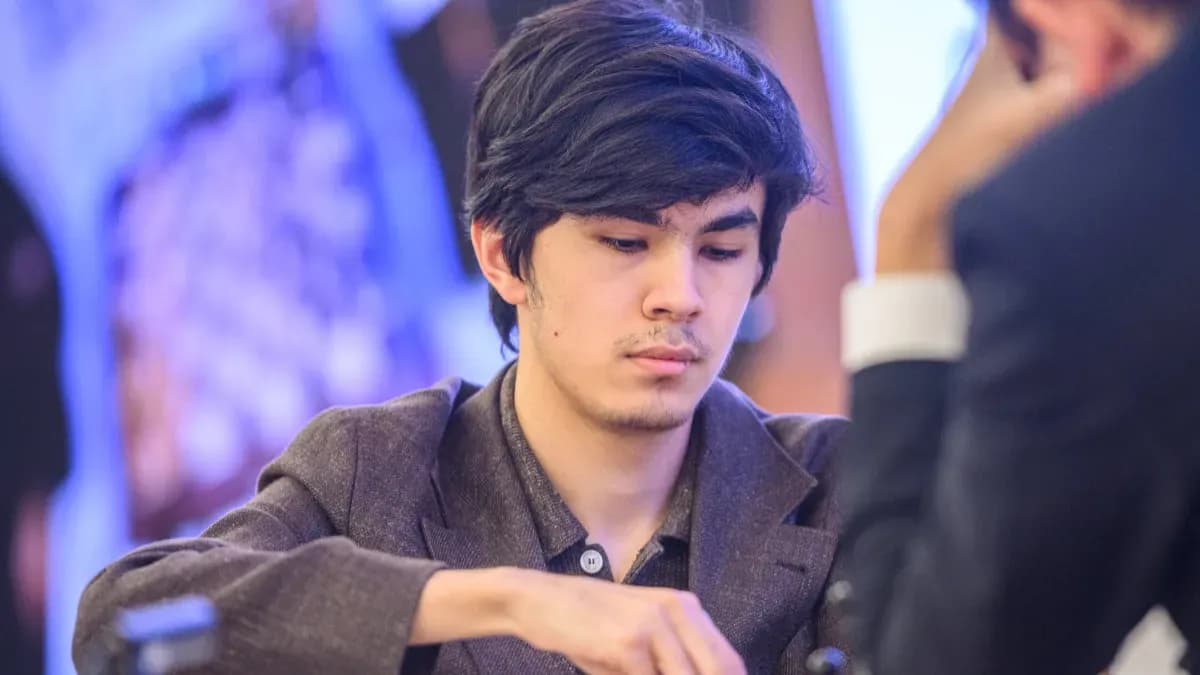 Sindarov, 19, Becomes Youngest World Cup Champion as London Classic Opens