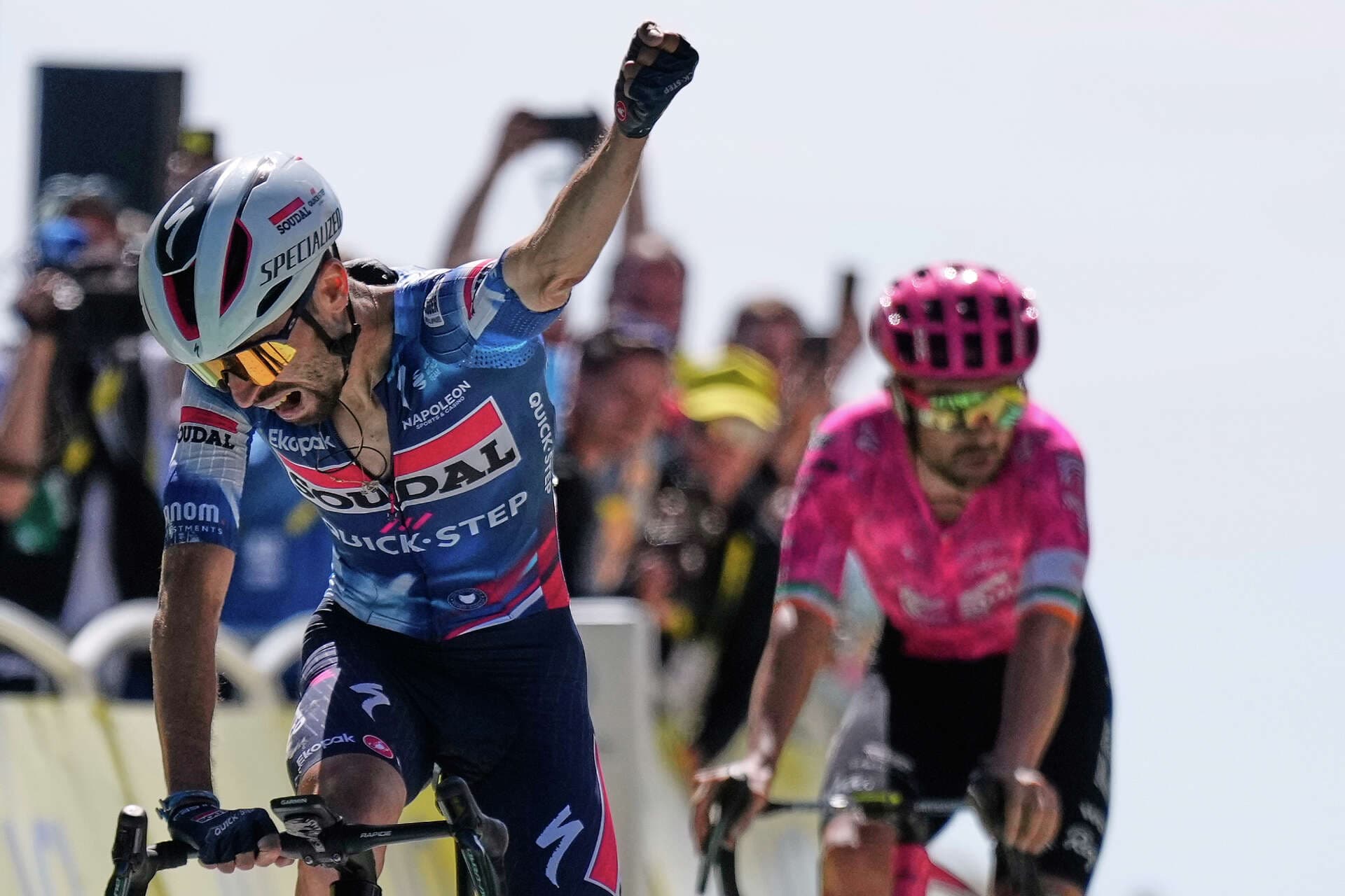 Paret-Peintre Outduels Healy to Win Stage 16 of Tour de France